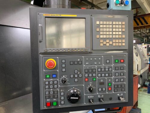 Doosan PUMA 400B lathe